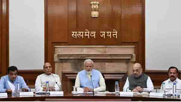 मोठी बातमी! मोदींच्या मंत्रिमंडळात मोठा फेरबदल होण्याची शक्यता; राज्यातील 2 खासदारांना संधी मिळणार..