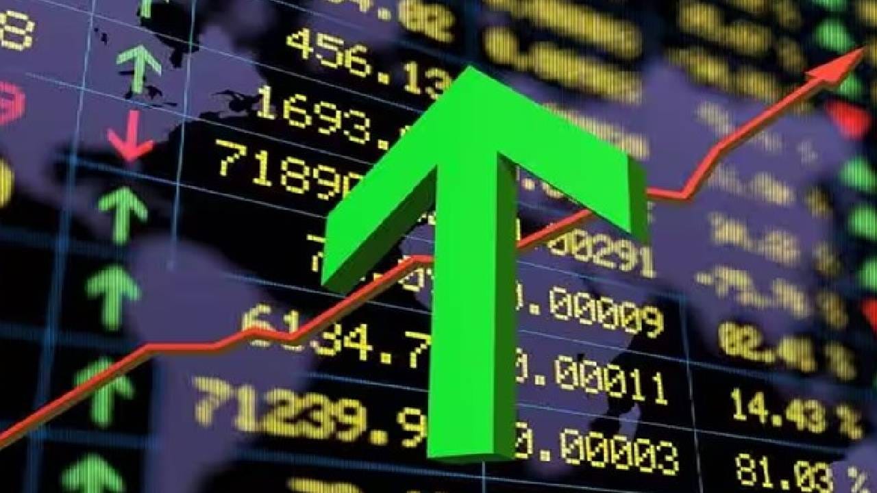 टायटन शेअरचा भाव गेल्या 3 महिन्यात 11.57 टक्क्यांनी वधारला आहे. तर 6 महिन्यात या स्टॉकने 9.56 टक्क्यांचा रिटर्न दिला आहे. गेल्या एका वर्षात शेअरची किंमत 22.53 टक्क्यांची तेजी दिसून आली. गेल्या 52 आठवड्यात शेअरने 4601.10 रुपयांची उच्चांकी झेप घेतली. आणि 52 आठवड्यात हा शेअर 3301.05 रुपयांपर्यंत घसरला.