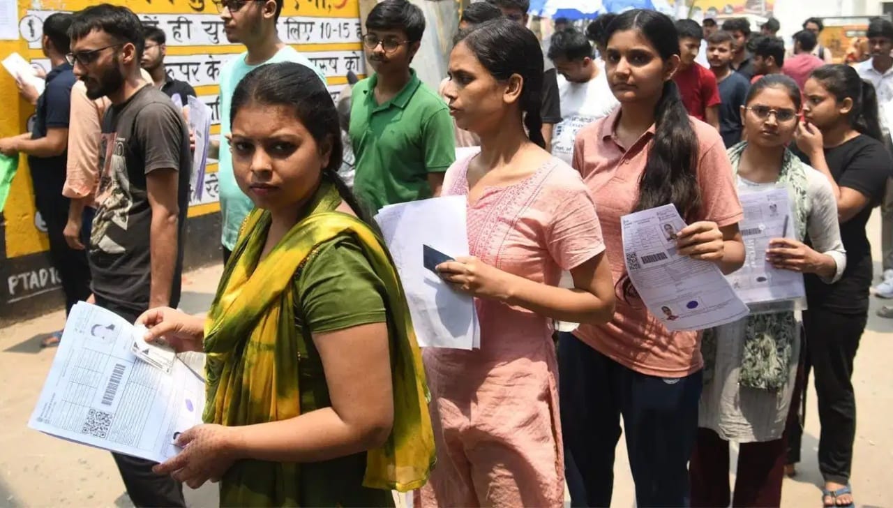 NEET परीक्षेबाबत मोठा निर्णय? विद्यार्थ्यांसाठी सर