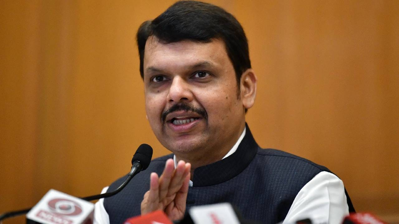 CM Devendra Fadnavis | लाडक्या बहिणींवर मोठं वक्तव्य! अपात्र महिलांकडून पैसे वसूल होणार का? मुख्यमंत्री फडणवीसांनी दिलं स्पष्ट उत्तर