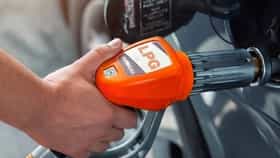 महागाईच्या काळात रिक्षाचालकांना मोठा दिलासा! ऑटो LPG तब्बल एवढ्या......
