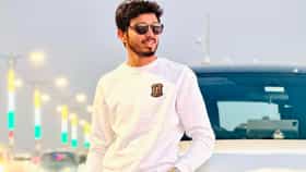 जेवणासाठी गेला, अटल सेतूवर कार उभी केली अन्...तीन तासापासून शोधमोहिम...