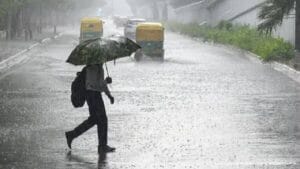 Gondia Rain | गोंदियाला वादळी पावसाचा दणका! उकाड्यापासून दिलासा, पण धान उत्पादक शेतकरी चिंतेत