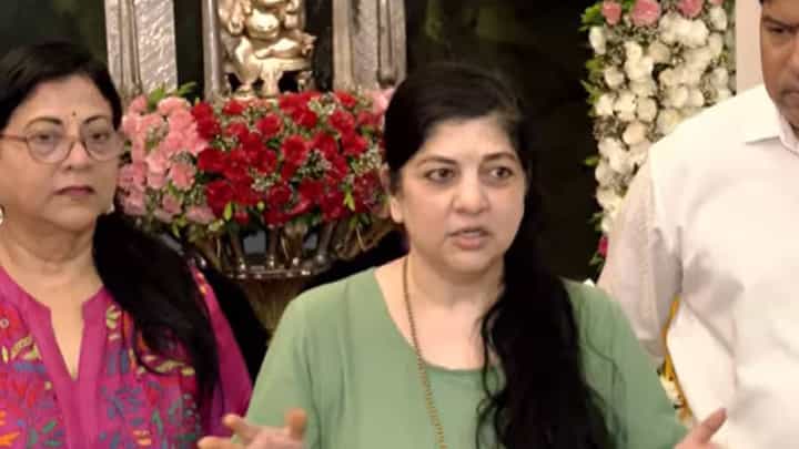 Sharmila Thackeray | आमची पोरं कशाला चोरता, संघ, विश्व हिंदू परिषदेतील कार्यकर्त्यांना घडवा; शर्मिला ठाकरेंचा भाजपला सल्ला Sharmila Thackeray | आमची पोरं कशाला चोरता, संघ, विश्व हिंदू परिषदेतील कार्यकर्त्यांना घडवा; शर्मिला ठाकरेंचा भाजपला सल्ला