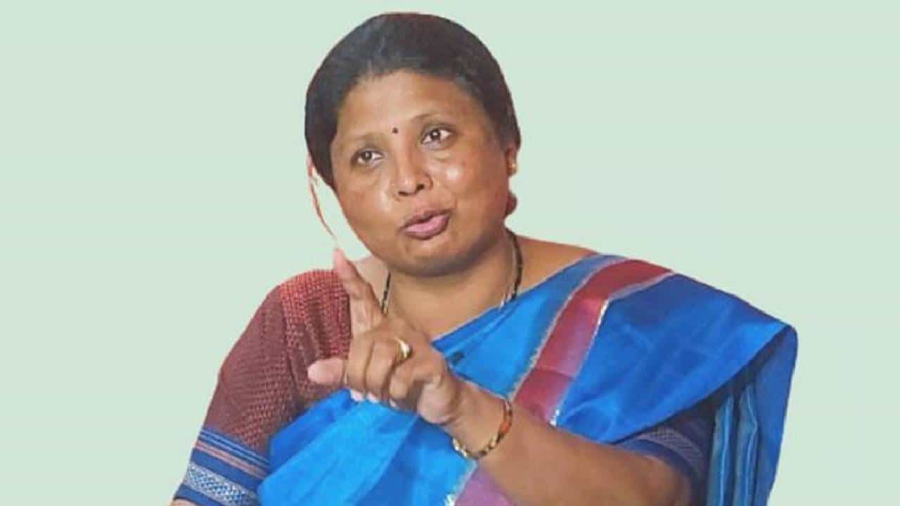 Sushma Andhare On BJP | मुख्यमंत्रिपदासाठी भस्मासूर निर्माण केला…; 6 खासदारांच्या बंडाच्या चर्चांदरम्यान सुषमा अंधारेंचा स्फोटक दावा!