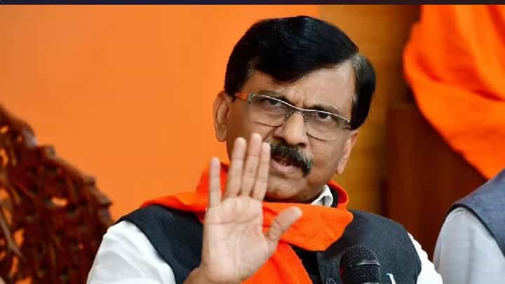 Sanjay Raut | कसलं ऑपरेशन टायगर? घंटा! ते खासदार घंटा वाजवत बसतील; राऊतांनी उडवली खिल्ली Sanjay Raut | कसलं ऑपरेशन टायगर? घंटा! ते खासदार घंटा वाजवत बसतील; राऊतांनी उडवली खिल्ली