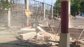 परभणीच्या हनुमान मंदिरात मोठी दुर्घटना, बांधकाम सुरु असताना छत कोसळला-1694478