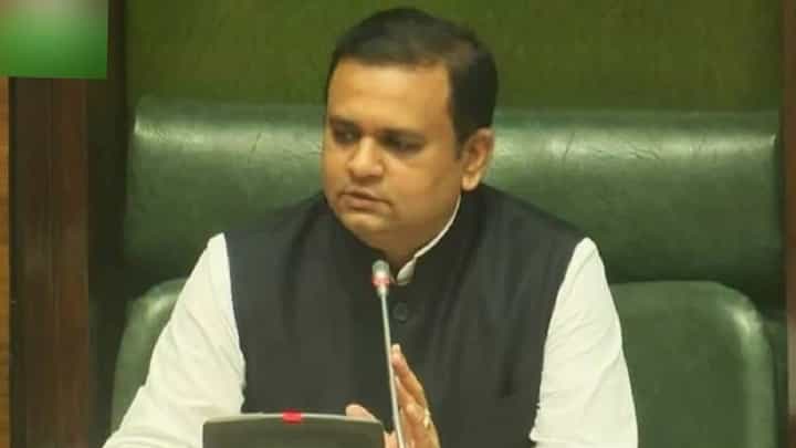 Rahul Narvekar | टीका, ट्रोलिंग अन् राजकीय गदारोळ; वाद वाढताच राहुल नार्वेकरांनी मागितली माफी, जे घडलं ते चुकीचं... Rahul Narvekar | टीका, ट्रोलिंग अन् राजकीय गदारोळ; वाद वाढताच राहुल नार्वेकरांनी मागितली माफी, जे घडलं ते चुकीचं...