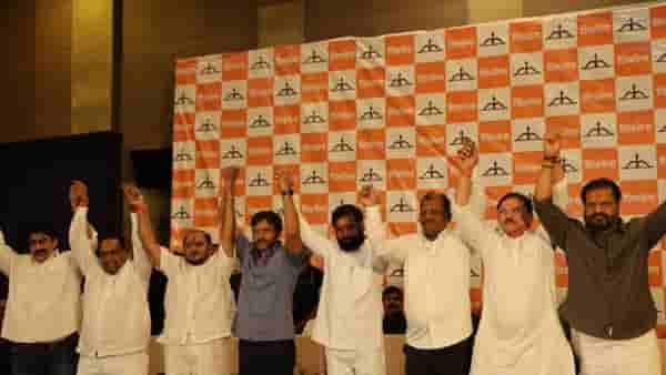 ओमराजे निंबाळकर यांनी शिवसेना शिंदे गटात प्रवेश करताच ठाकरे गटाचा मोठा निर्णय, थेट..