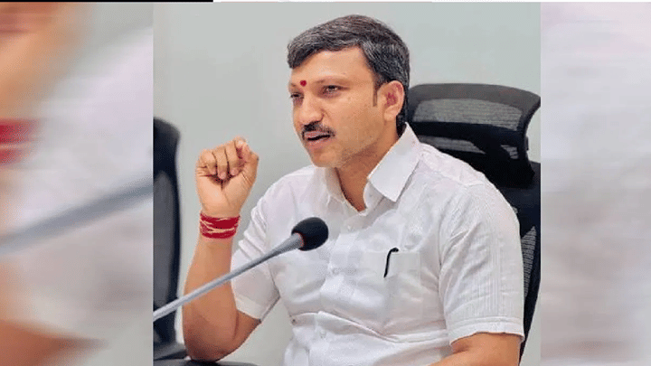 कोणाला माहितीच नाही! ओमराजेंना अचानक रात्री 2 वाजता... शिंदे गटातील बड्या नेत्याने सांगितलं त्या भेटीगाठीचं गुपित कोणाला माहितीच नाही! ओमराजेंना अचानक रात्री 2 वाजता... शिंदे गटातील बड्या नेत्याने सांगितलं त्या भेटीगाठीचं गुपित