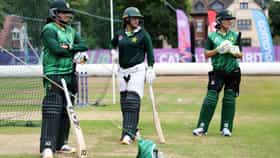 WT20 WC: टीम हॉटेलमध्ये आलिया पतीसोबत राहिली, कॅप्टन-कोचमध्ये वाद! पाकिस्तान संघात बरंच काही घडलं