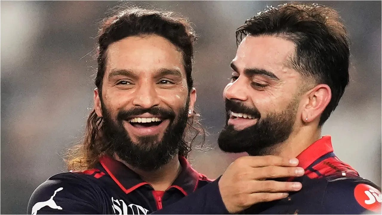 मंगेशने एमपीएलच्या गेल्या हंगामात चमकदार कामगिरी केली होती. मंगेश एकूण 14 विकेट्स मिळवल्या होत्या. मात्र मंगेशला आरसीबीकडून 19 व्या मोसमात पदार्पणाची संधी मिळाली नाही. (Photo Credit : PTI)