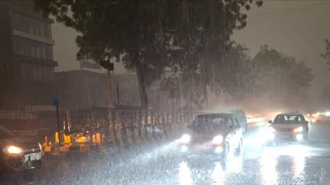 Rain Update : 25, 26, 27, 28 तारखेला पावसाचा मोठा इशारा, पुढील 24 तासात तब्बल..