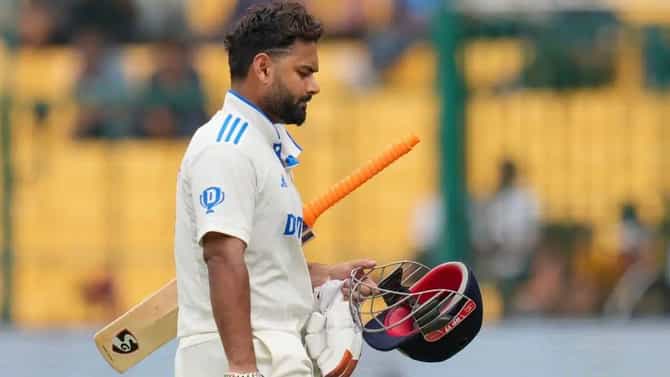 उपकर्णधारपद काढल्याने ऋषभ पंत नाराज? अफगाणिस्तान कसोटी सामन्यापूर्वी प्रशिक्षकाने सोडलं मौन