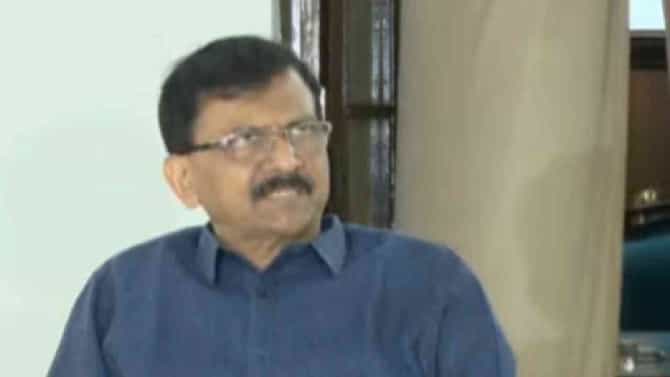 Sanjay Raut : असा प्रश्न विचारला की संजय राऊत चिडले, पत्रकारांना सरळ बोलले प्रश्न विचारा, तु्म्ही उलट तपासणी नाही घ्यायची