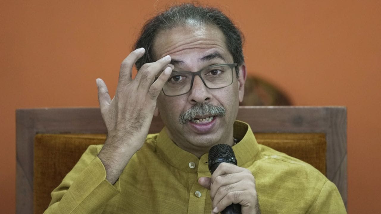 ठाकरेंचा खासदार भाजपात? बड्या नेत्याच्या सूचक विधा