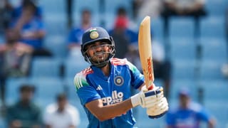 Shubman Gill : शुबमनची एक नंबर कामगिरी, आता धवन-विराटचा रेकॉर्ड निशाण्यावर, नक्की काय?