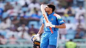 Shubman Gill : शुबमन गिल याला आता पछाडणं अवघड! पाहा आकडेवारी.