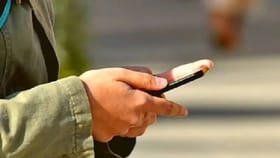 तुमचा स्मार्टफोन जास्त गरम होत आहे का? त्या मागचं कारण असं असू शकते!