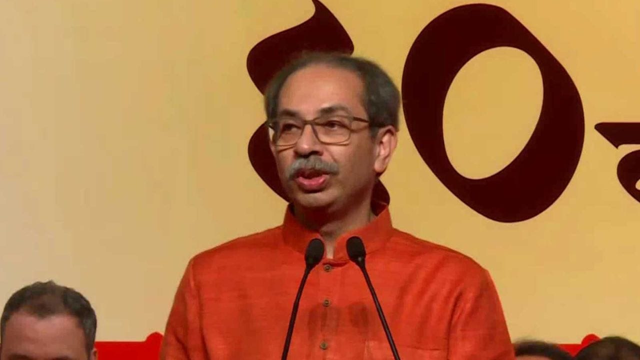 मोठी बातमी! शिवसेना ठाकरे गटातील वाद विकोपाला, बड्या नेत्याची थेट पोस्ट, देवेंद्र फडणवीस यांच्याकडेच.. मोठी बातमी! शिवसेना ठाकरे गटातील वाद विकोपाला, बड्या नेत्याची थेट पोस्ट, देवेंद्र फडणवीस यांच्याकडेच..
