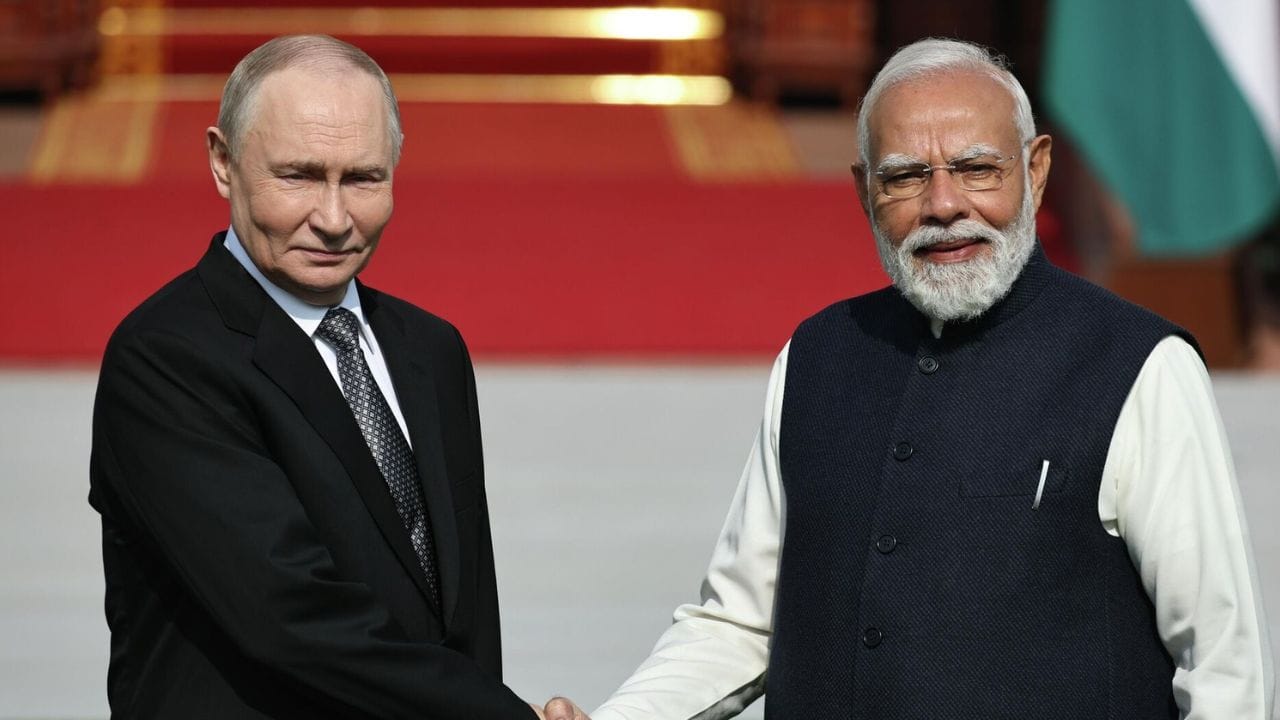 भारताने जगाला दाखवली ताकद, अमेरिकेला ठेंगा, रशियाने दिली साथ, थेट 6.7 अरब डॉलर.. भारताने जगाला दाखवली ताकद, अमेरिकेला ठेंगा, रशियाने दिली साथ, थेट 6.7 अरब डॉलर..