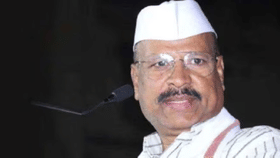 शिवसेनेत मोठा भुकंप! अब्दुल सत्तारांना पुन्हा झटका, 14 जणांचा अर्ज...-1686563