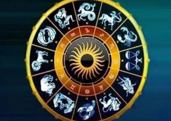 आता नवा महिना सुरू झाला आहे. जुलै महिन्याचा आजचा पहिलाच दिवस आहे. हा पहिला दिवस काही लोकांसाठी खूपच खास असणार आहे. काही राशीच्या लोकांनी मात्र विशेष काळजी घेणे गरजेचे आहे. त्यामुळे आजचे म्हणजेच 1 जुलै रोजीचे राशिभविष्य काय आहे, ते जाणून गेऊ या..