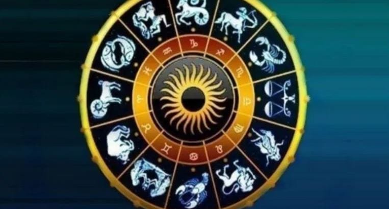 मेष राशीच्या तरुणींना त्यांच्या आयुष्याचा जोडीदार मिळू शकतो. महिलांना नव्या नोकरीची संधी मिळेल. नव्या ठिकाणी जाण्याची, फिरण्याची संधी चालन येईल. घरात भांडणाची स्थिती निर्माण होईल. परंतु तुम्ही हा वाद मिटवण्याचा प्रयत्न करा. चांगल्या नोकरीची संधी प्राप्त होईल.