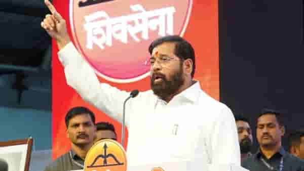 मोठी बातमी! शिंदे गट भाजपात विलीन होणार? एकनाथ शिंदेंना थेट मुख्यमंत्रिपदाची ऑफर? त्या ट्विट्ने मोठी खळबळ
