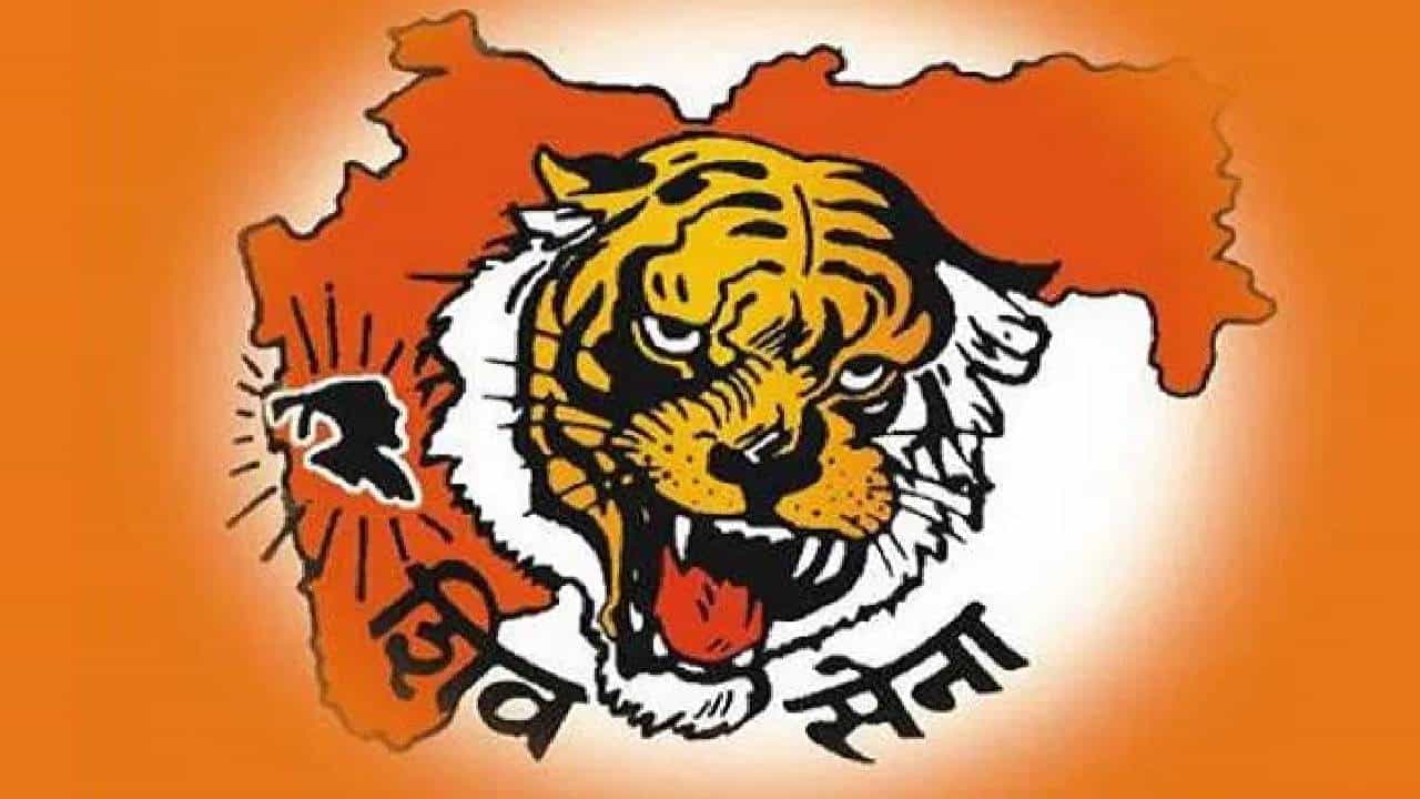 विधानपरिषद निवडणुकीत शिंदेंच्या शिवसेनेला पहिला जबर धक्का, धाडधाड राजीनामे; रायगडमध्ये मोठी घडामोड