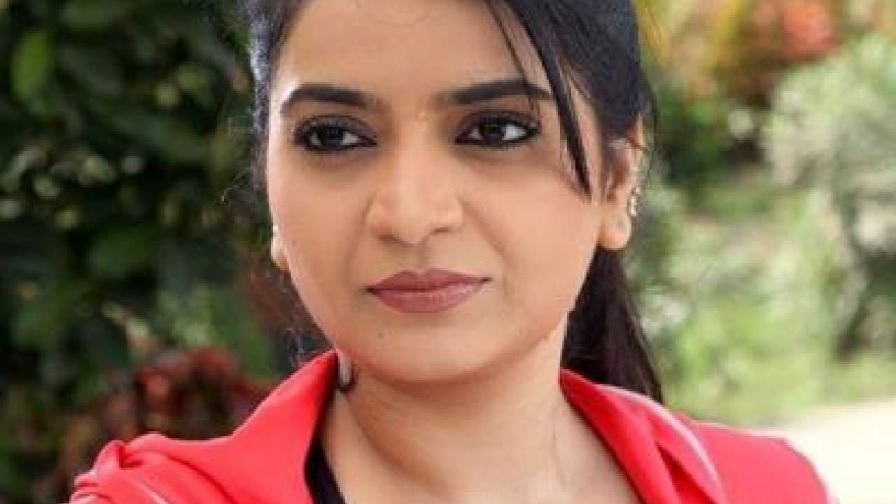 त्यांनी सांगितले की, ‘गाढवाचं लग्न’च्या दुसऱ्या भागासाठी प्रयत्न सुरू आहेत. या प्रकल्पाबाबत अद्याप कोणतीही अधिकृत घोषणा झालेली नसली तरी त्यावर काम सुरू असल्याचे त्यांनी नमूद केले. 