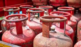 LPG New Rule: केव्हा एलपीजी कनेक्शन परत करण्याची गरज नाही, वाचा अटी.