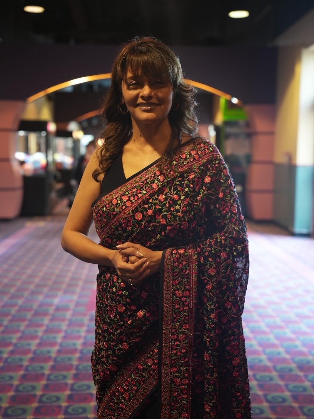 वेतन असमानता हा चित्रपट सृष्टीतील एक मोठा मुद्दा आहे. दक्षिणेची चित्रपट सृष्टी असो वा हिंदी दोन्ही ठिकाणी अभिनेत्रींना या वेतन भेदभावाचा सामना करावा लागतो. यापूर्वी सुद्धा अनेक अभिनेत्री या बद्दल बोलल्या आहेत. नायक आणि नायिकेमध्ये जो फरक केला जातो, लिंगाधारित ही जी वेतन असामनता आहे, त्यावर पल्लवी जोशी बोलल्या आहेत.