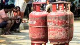 भारतातील LPG च्या किमती जगात सर्वात कमी; सरकारचा मोठा दावा.