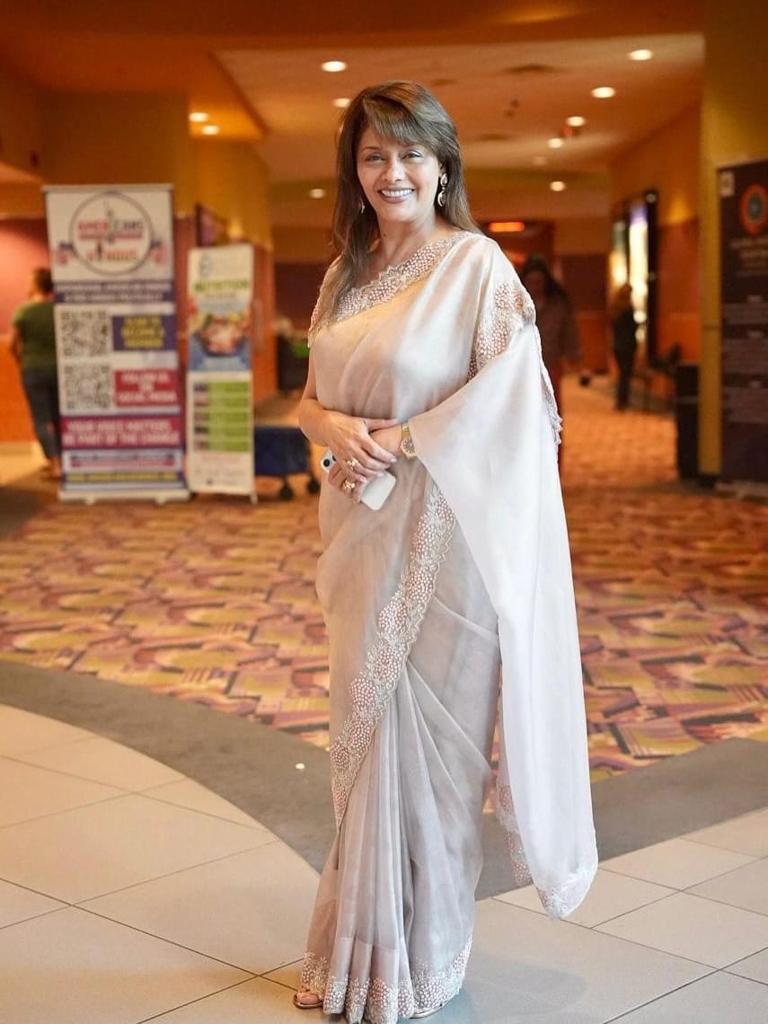 "मला जितके पैसे मिळायचे त्यापेक्षा दुप्पट पैसे शेखर सुमनला मिळायचे. त्यावेळची मी सर्वाधिक मानधन घेणारी अभिनेत्री होती. पण शेखर सुमन यांच्या तुलनेत मला निम्मे पैसे मिळायचे. हेच सर्व काही सांगून जातं" असं पल्लवी जोशी म्हणाल्या.