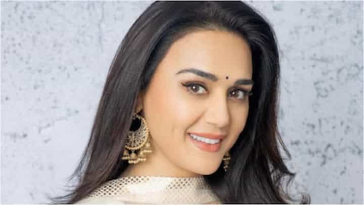 अखेर प्रीति झिंटाला डिपफेक प्रकरणी मोठा दिलासा, कोर्टाने थेट परवानगी दिली; आता अभिनेत्री... अखेर प्रीति झिंटाला डिपफेक प्रकरणी मोठा दिलासा, कोर्टाने थेट परवानगी दिली; आता अभिनेत्री...