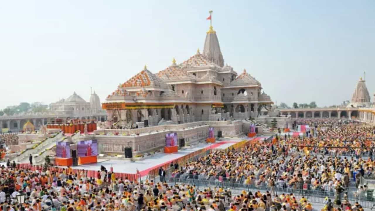 अयोध्येतील राम मंदिरातील कथित चोरी प्रकरणाला वेगळंच वळण; थेट गृहमंत्राल…