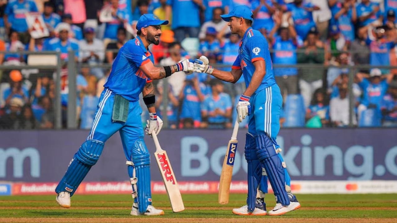 प्रिन्स ठरला किंगपेक्षा भारी, ICC वनडे रँकिंगमध्ये गिलचा फायदा, तर कोहली मोठे नुकसान प्रिन्स ठरला किंगपेक्षा भारी, ICC वनडे रँकिंगमध्ये गिलचा फायदा, तर कोहली मोठे नुकसान