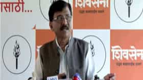 ये जिना भी क्या जिना है लल्लू?फुटीर खासदार मुंबईत येताच राऊतांचं ट्विट.