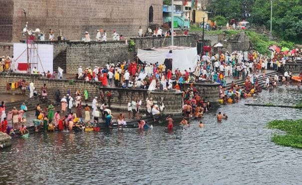 तशी अधिकृत घोषणा श्री संत तुकाराम महाराज संस्थान, देहू यांच्या वतीने करण्यात आली आहे. ७ जुलै रोजी पालखी चा विसावा इनामदार वाड्यात असणार आहे तर ८ जुलै रोजी पालखी इनामदार वाड्यातून पडेल.