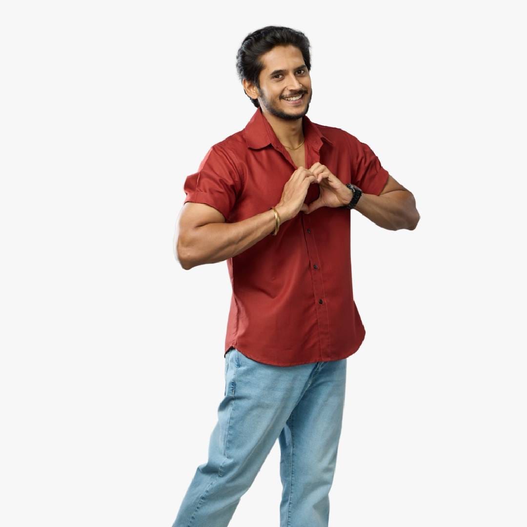 बाहेरून रांगडा आणि कणखर वाटणारा सूर्या मनाने मात्र अत्यंत प्रेमळ, दिलदार आणि इतरांच्या मदतीला धावून जाणारा आहे. त्याच्या जन्मानंतर कुटुंबाच्या व्यवसायाला भरभराट मिळाली त्यामुळे घरातील प्रत्येक शुभ कार्याची सुरुवात त्याच्या हस्तेच केली जाते. त्यामुळे तो केवळ कुटुंबाचा सदस्य नसून त्यांच्या आयुष्यातील लकी चार्म मानला जातो.