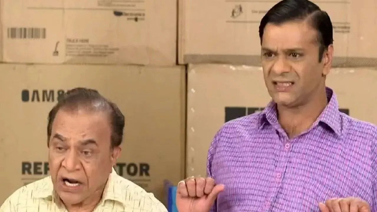 बातम्यानुसार तन्मय वेकारिया यांना 'तारक मेहता का उल्टा चष्मा' या मालिकेच्या एका भागासाठी २२ हजार रुपयांची फी मिळते. ते या मालिकेचे कायमस्वरुपी कॅरेक्टर मानले जातात. त्यामुळे या शोमधून ते महिन्याला पाच लाखाहून अधिकची कमाई करतात.