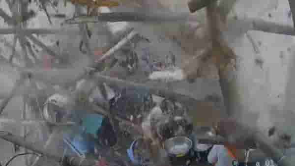 परभणीत सभामंडप कोसळल्याने 6 जणांचा मृत्यू, नेमकं काय घडलं? अंगावर काटा आणणारा VIDEO समोर