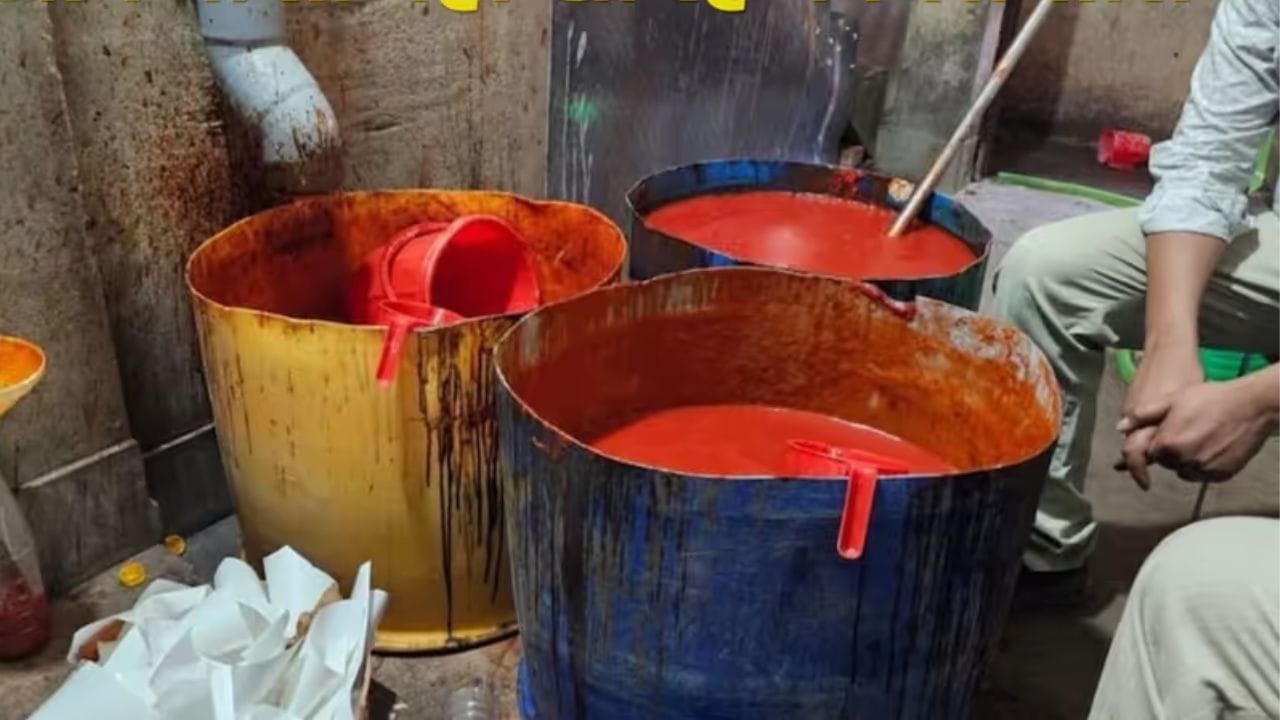 बनावट आणि केमिकलयुक्त टोमॅटो सॉस ओळखा 1 मिनिटात, 235 किलो भे
