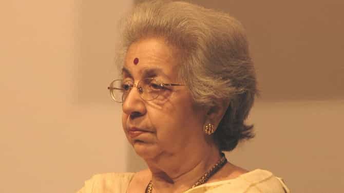 विजयाबाई गेल्या… रंगभूमी पोरकी झाली, नानांसह अनेकांना घडवणाऱ्या ज्येष्ठ दिग्दर्शिका विजया मेहता यांचं निधन