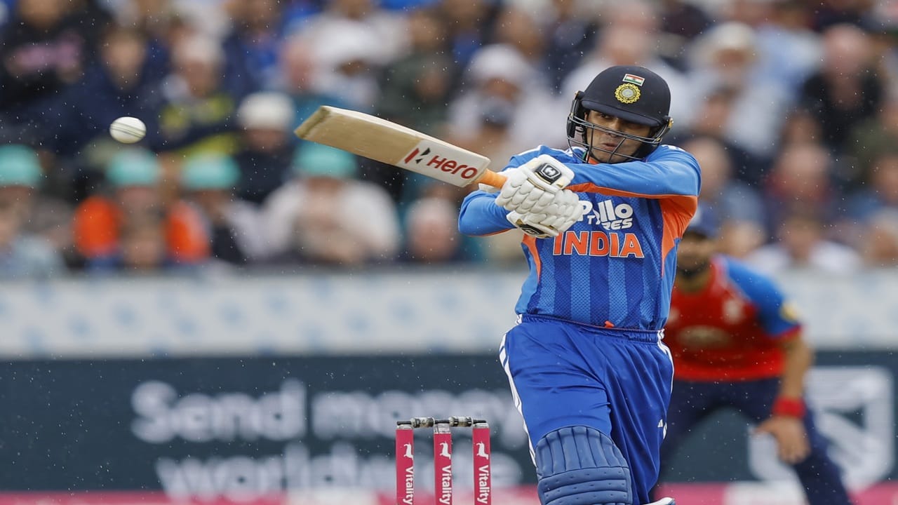 Team India: टीम इंडियासाठी 100 टी 20i सिक्स लगावणारे फलंदाज, सर्वाधिक कुणाच्या नावावर? Team India: टीम इंडियासाठी 100 टी 20i सिक्स लगावणारे फलंदाज, सर्वाधिक कुणाच्या नावावर?