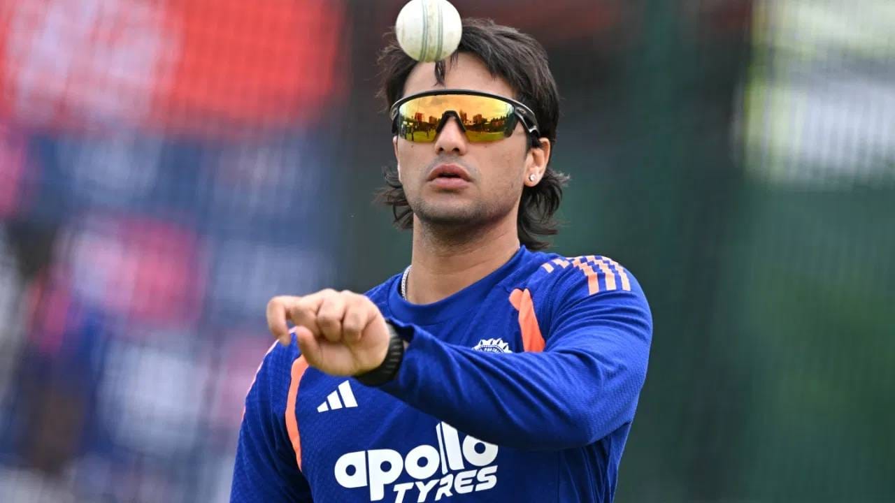 अभिषेक शर्माने या याचिकेत नमूद केलं की, त्याचा चेहरा आणि नावाचा चुकीचा वापर करून एआयद्वारे बनावट कंटेंट तयार करू नये. या मुद्द्यावर दिल्ली हायकोर्टाने सांगितलं की, ऑनलाइन जगात वैयक्तिक अधिकार आणि मानहानीशी निगडीत बाबींमध्ये बराच गोंधळ आहे. (PC-GETTY IMAGES)
