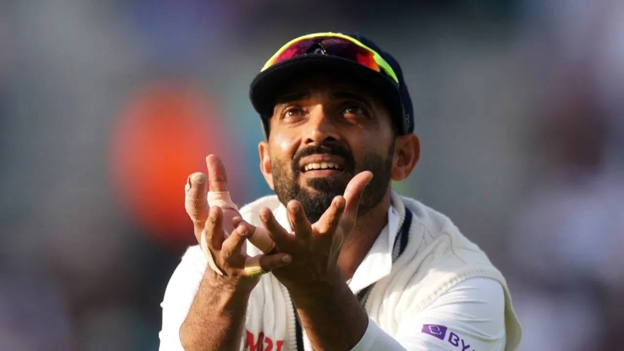 अजिंक्य रहाणेची कसोटी क्रिकेटमध्ये फिरकी गोलंदाजांच्या गोलंदाजीवर सर्वाधिक झेल पकडण्याची सरासरी आहे. त्याने कसोटीत फिरकी गोलंदाजीवर 68.6 टक्के झेल पकडले आहेत. कसोटीत 102 झेल पकडले आहेत, त्यापैकी 70 झेल फिरकी गोलंदाजीवर घेतले आहेत. (PC-GETTY IMAGES)