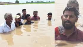 रेल्वेच्या कारभाराचा शेतकर्‍यांना फटका... हजारो एकर पिके पाण्याखाली.