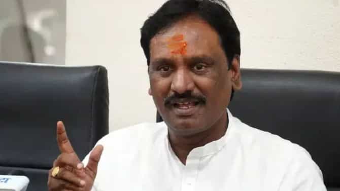 शिंदे स्वत:चं काही ठरवू शकत नाही, अर्थ खात्याचं काय ठरवणार? अंबादास दानवेंचा टोला